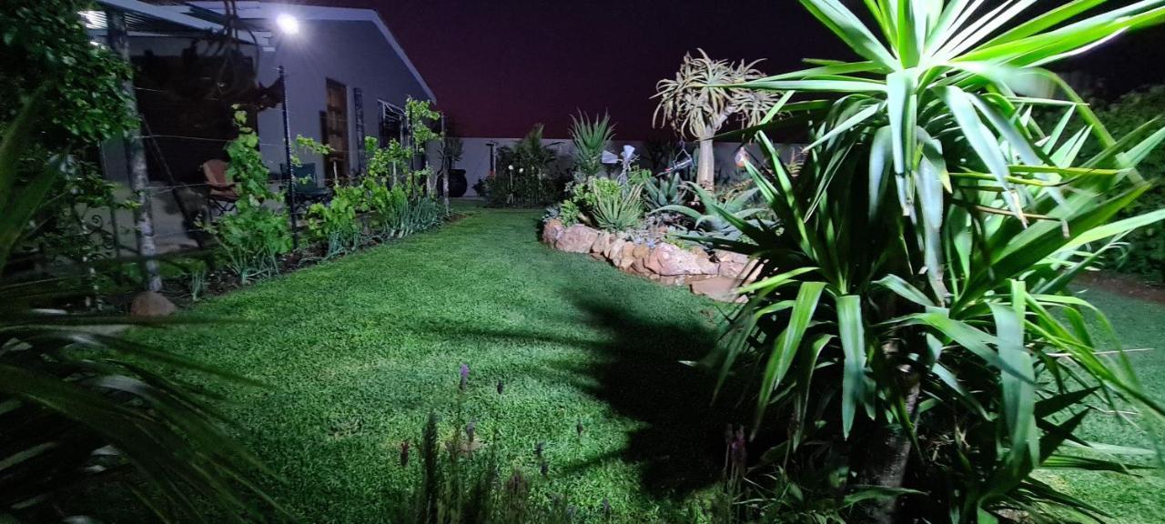 Mountain View Guesthouse Vanrhynsdorp Exterior foto